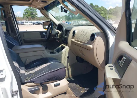 2003 Ford Expedition Eddie Bauer from USA, damaged, VIN 1FMEU17W83LB99341